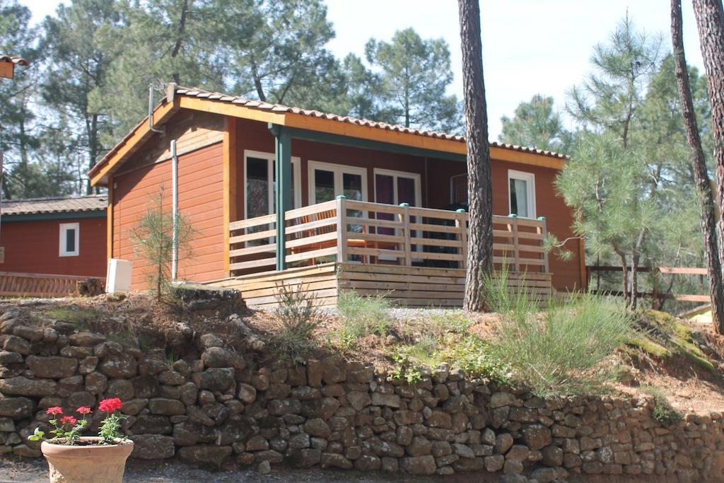 Village De Chalets Joyeuse Dış mekan fotoğraf